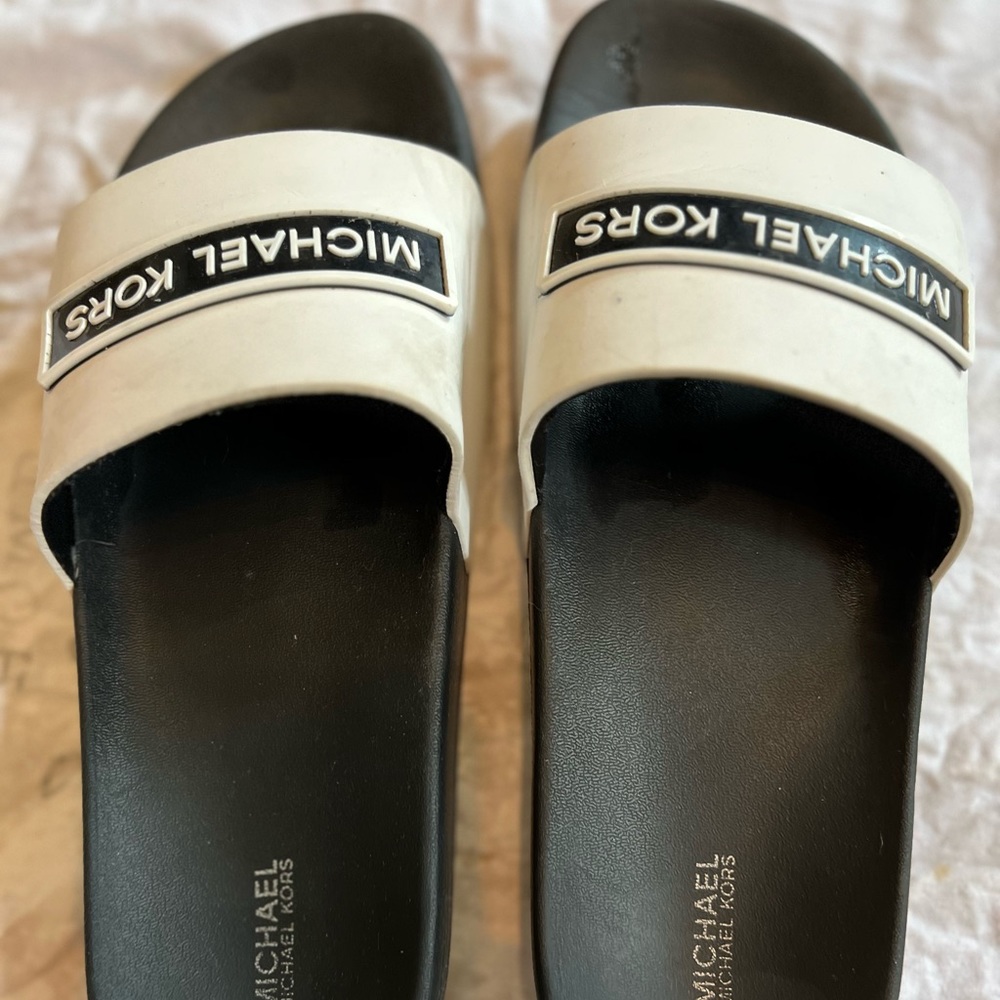 Brand new Micheal kors slides
